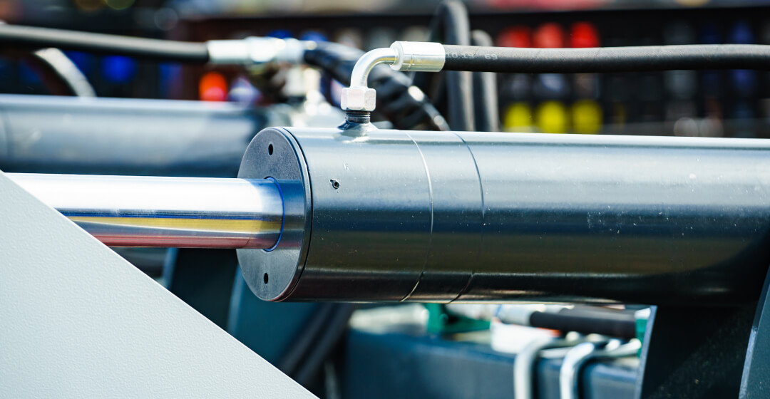 油圧・空圧機器